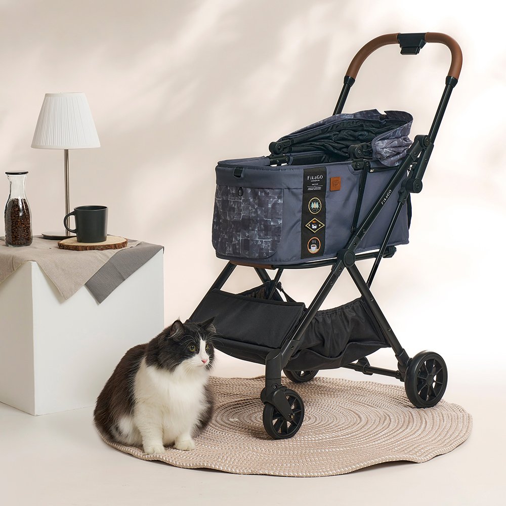FikaGO FREE TO GO 2 pet stroller with a cat beside